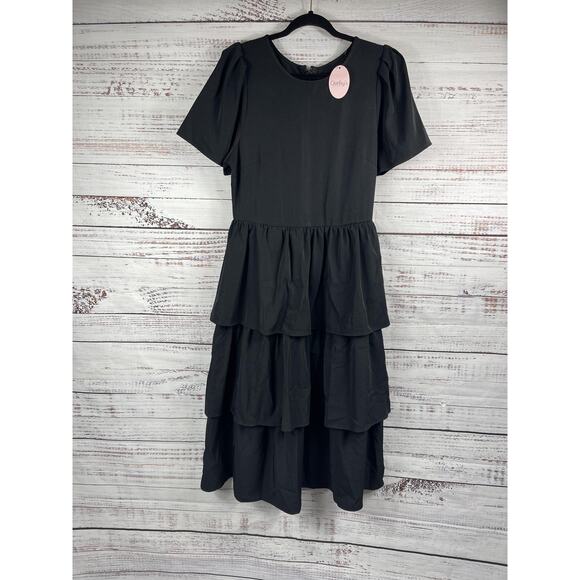 Charley's Boutique Dresses & Skirts - Charley's Boutique Dress Women's Large Tiered Ruffle Short Sleeve Midi Layered